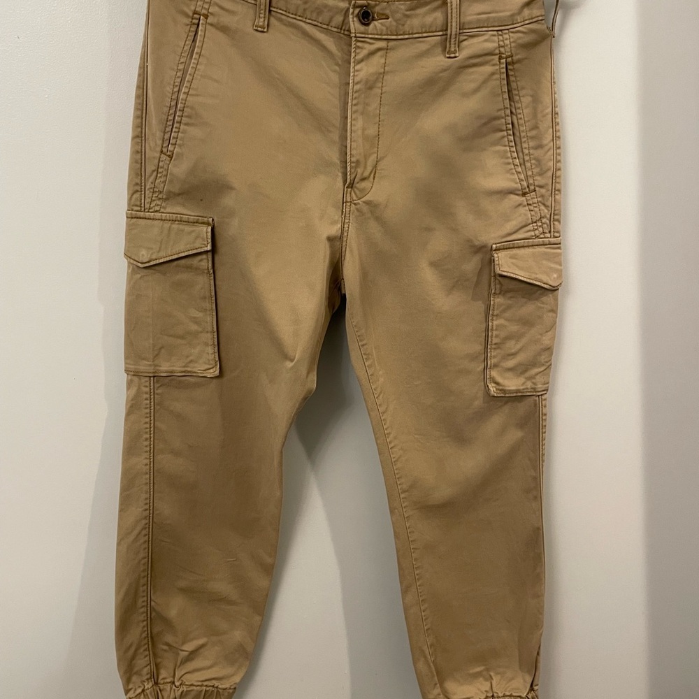 Levi’s Cargo Jogger Pants Tan Khaki Stretch Cotton W33 L30